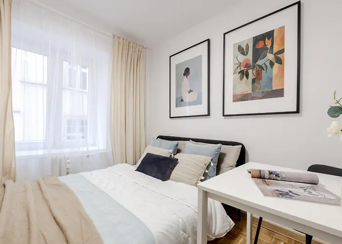 Апартаменты Old Town Citystay Rynek Ul Wiezienna 30 6 *