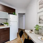 Old Town Citystay Rynek Ul Wiezienna 30 6