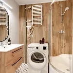 Old Town Citystay Rynek Ul Wiezienna 30 6 *