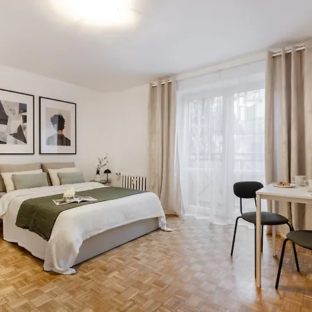 Old Town Citystay Rynek Ul Wiezienna 30 6