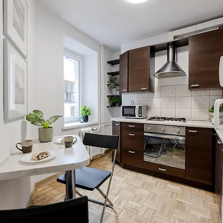 Old Town Citystay Rynek Ul Wiezienna 30 6 Апартаменты Вроцлав