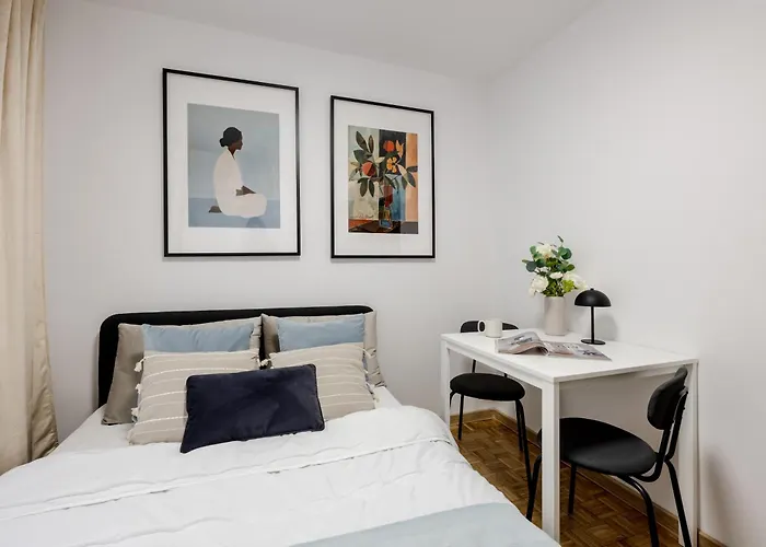 Lägenhet Old Town Citystay Rynek Ul Wiezienna 30 6 *